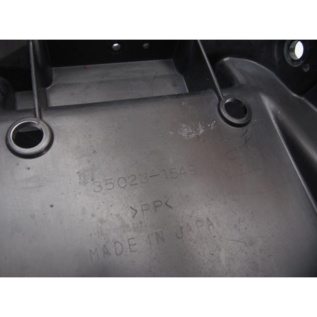 割れ無!ゼファーカイ.ZR400G.純正リアフェンダー.後ろフェンダー 割れ無!ゼファーカイ.ZR400G.純正リアフェンダー.後ろフェンダー