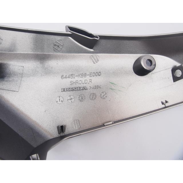 ベースにどうぞ CB125R JC79 純正シュラウド右 サイドカバー サイド