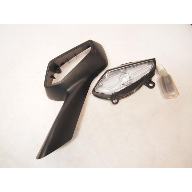 右フロントウィンカー フォルツァMF17-100 新品撮影の為開封