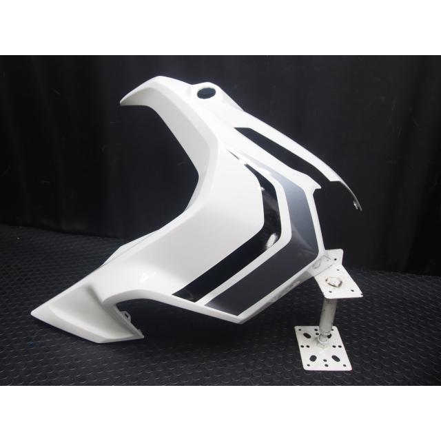 ベースにオススメ ADV150 KF38 純正フロントカウル右 フロントカバー 