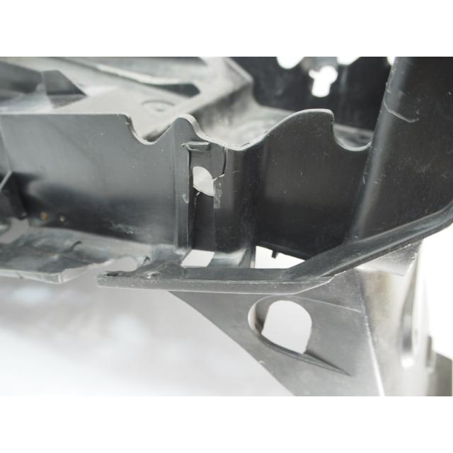 CB400SF spec-2純正リアフェンダー後ろフェンダーMCE NC39 V CB400SF spec-2純正リアフェンダー後ろフェンダーMCE NC39 V