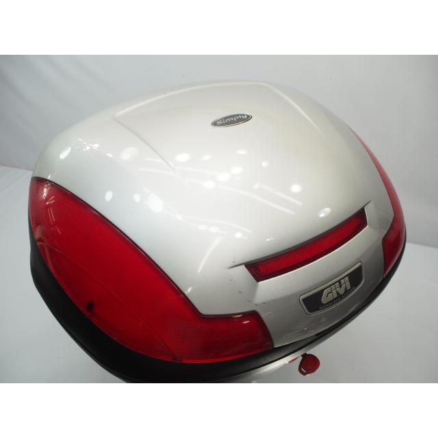 CB400SF ジビGIVI製トップケースとステー フィッティング NC39 V