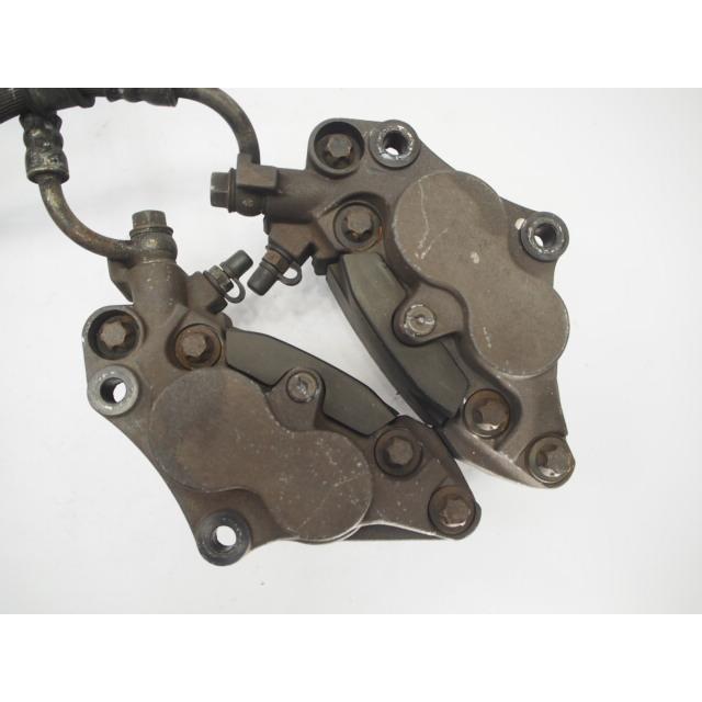 NSR250R純正フロントブレーキキャリパー左右フロントキャリパー NSR250R純正フロントブレーキキャリパー左右フロントキャリパー