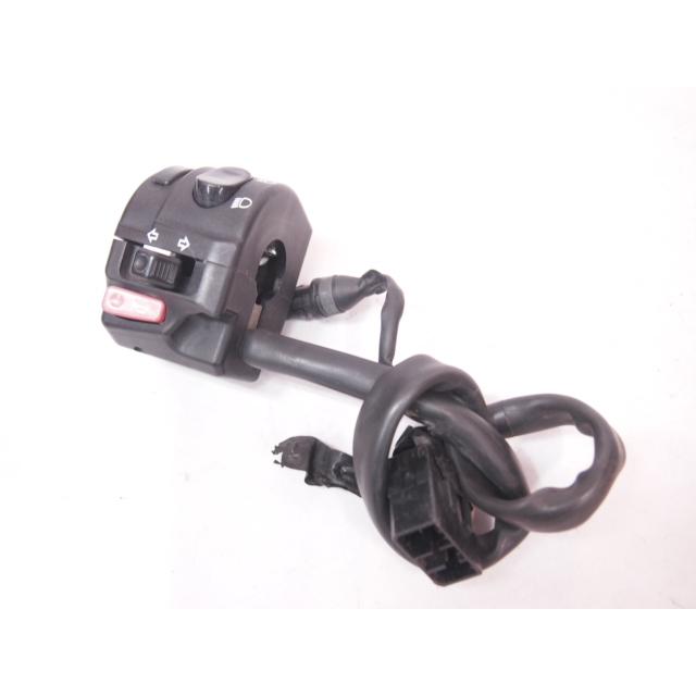 デイトナ675純正ハンドルスイッチ左 割れなし交換に ストリートトリプル675 130215754壱濱部品ショッピング店 通販 Yahoo!ショッピング