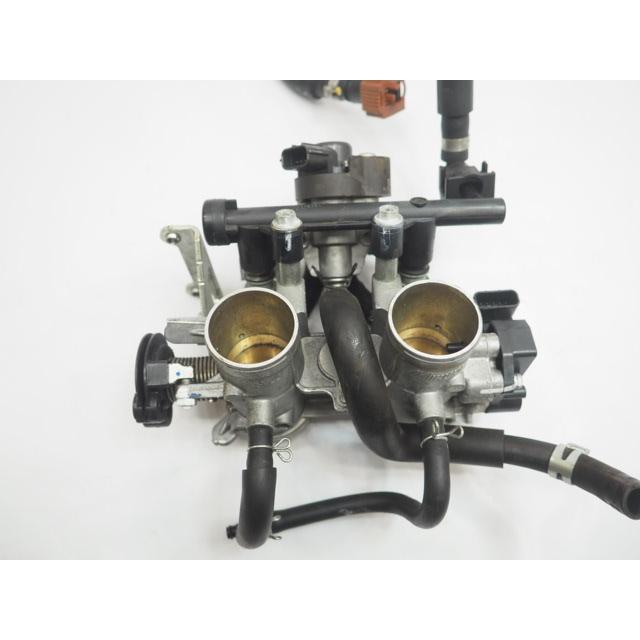 CBR1000RR SC57インジェクター スロットルボディー 純正 激安！CBR1000RR純正インジェクターAssy/スロットルボディー