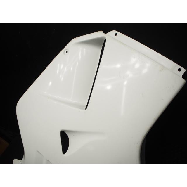 MC28 NSR250R FRPアンダーカウル右アンダーカバー 欠損破損無し サイド 