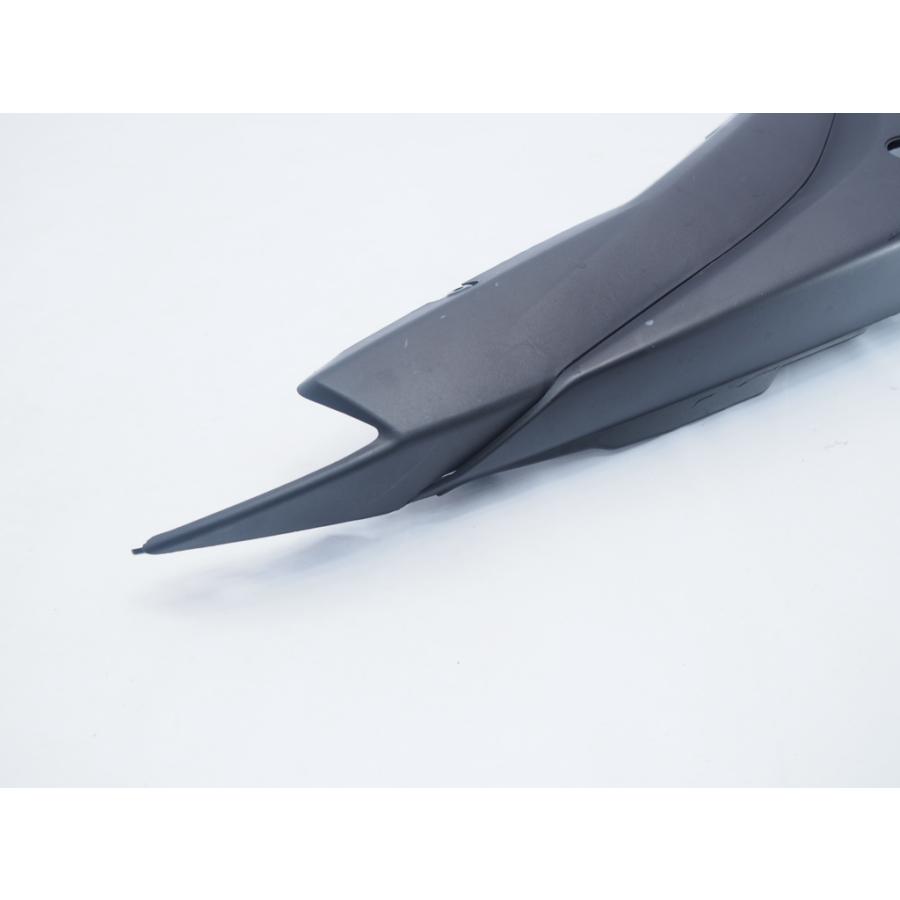 割れ無! YZF-R25 RG43J 純正シートカウル左 テールカウル 割れ無! YZF-R25 RG43J 純正シートカウル左 テールカウル