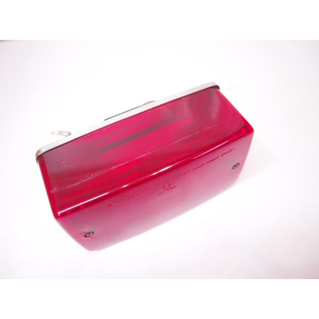 CB750純正テールランプ 取り付けヒビですが、現状装着可 RC42 点灯OK  