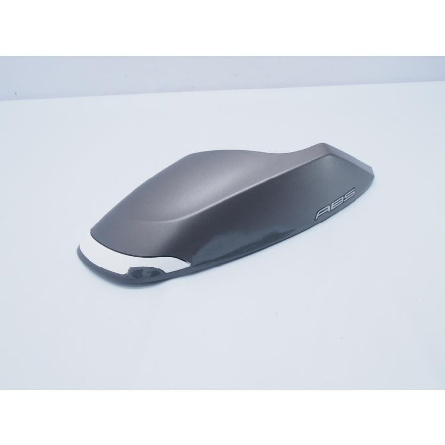 割れ無! トリシティ125 SE82J 2CM 純正フロントフェンダー左 前