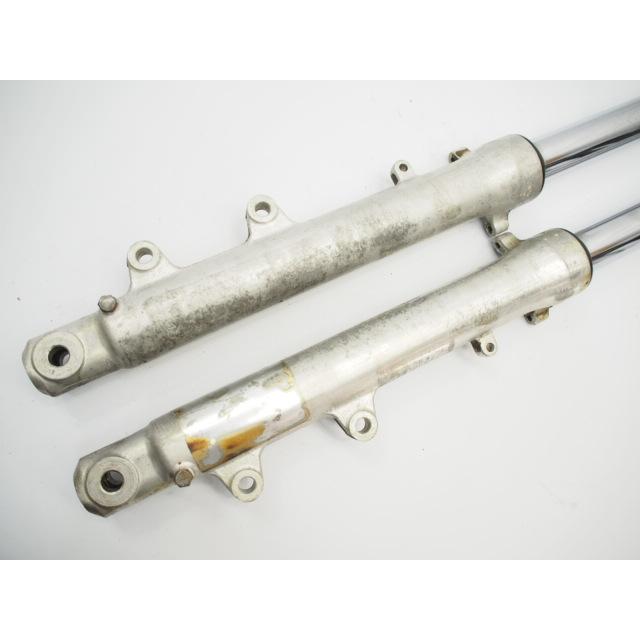 RZ250R純正フロントフォーク左右フォーク29L Y106刻印 インナー RZ250R純正フロントフォーク左右フォーク29L Y106刻印 インナー