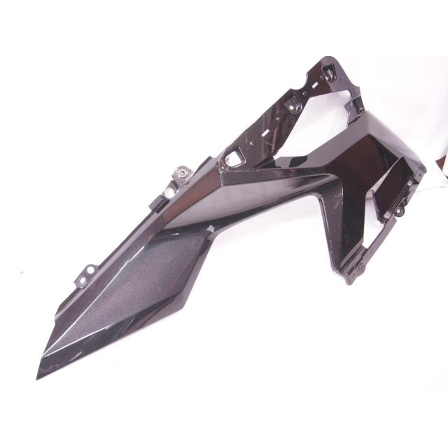 NINJA 250 400 サイド カウル 新品 ニンジャ250/400純正サイドカウル右 割れなし仕上げ用に。 18年