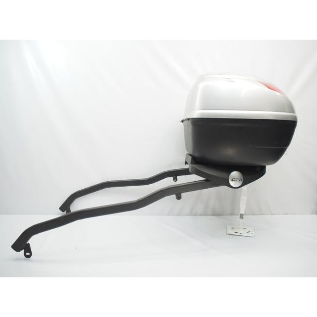 CB1300SF GIVIジビ製トップケース フィッティング リアボックス