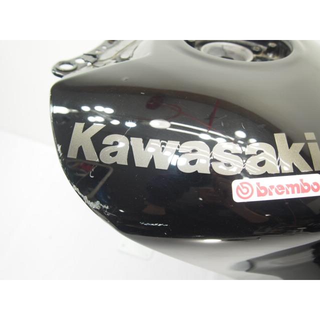ZZR1400 純正ガソリンタンク 燃料タンク フューエルタンク ZX14 ZZR1400 純正ガソリンタンク 燃料タンク フューエルタンク ZX14