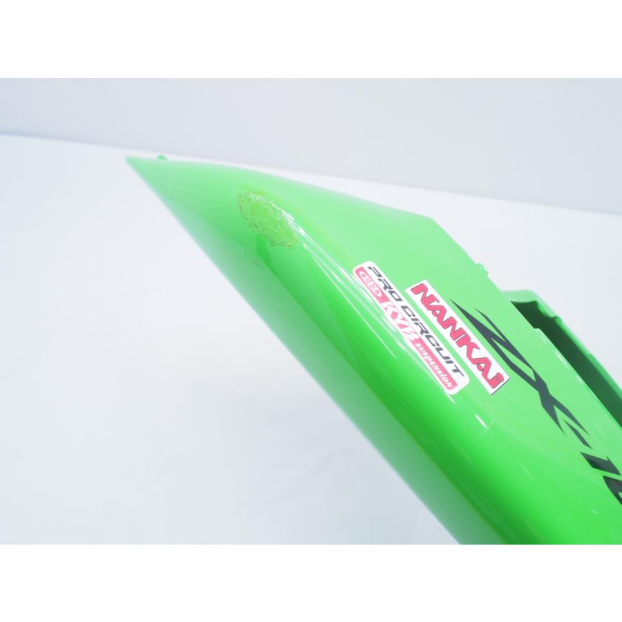 割れ無! ZX-10R ZXT00D D型 06-07年 純正テールカウル シート 割れ無! ZX-10R ZXT00D D型 06-07年 純正テールカウル シート