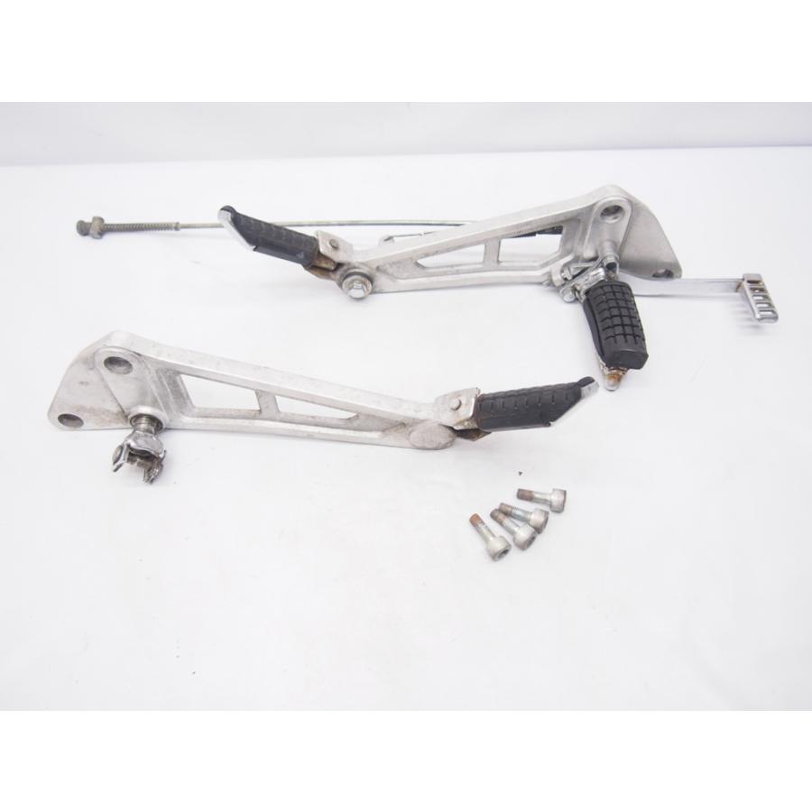 GB250クラブマンMC10純正ステップset左右.割れなし93年外し : 壱濱部品