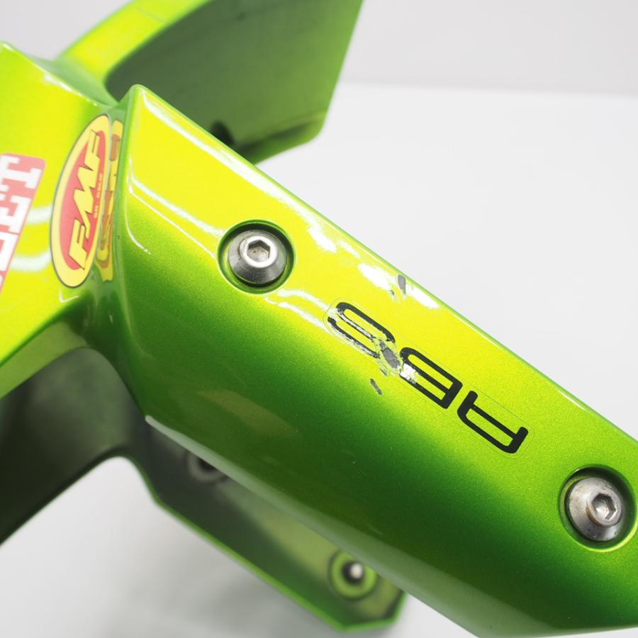 割れ無! NINJA1000 ZXT00G 11-13年 純正フロントフェンダー 前 割れ無! NINJA1000 ZXT00G 11-13年 純正フロントフェンダー 前