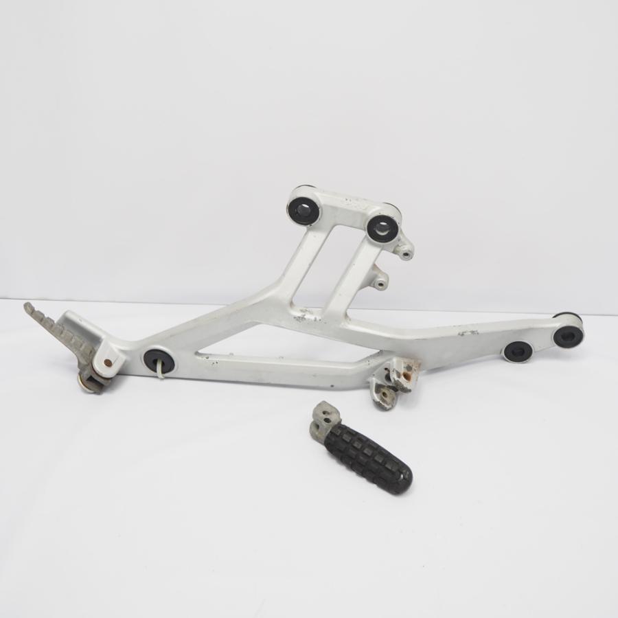 Ducati M900 ステップ