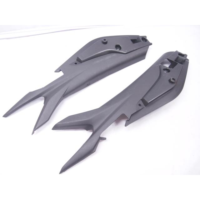 CBR250R社外シートカウル左右 割れなし交換に 下側 ZXMT MC41前期