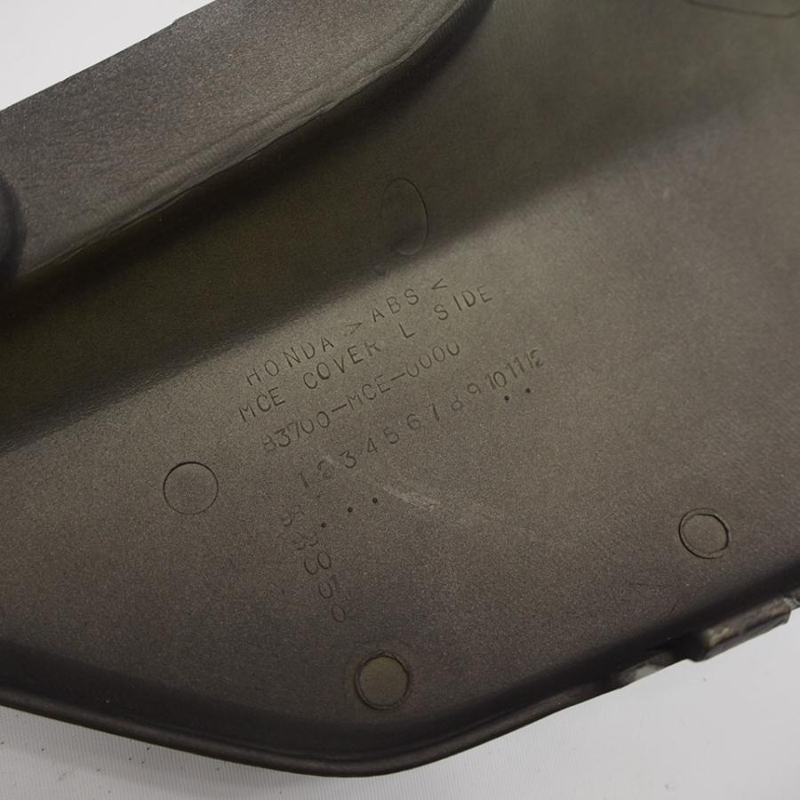 欠損無し! CB400SF NC39 99-02年 純正サイドカバー左 サイド 欠損無し! CB400SF NC39 99-02年 純正サイドカバー左 サイド