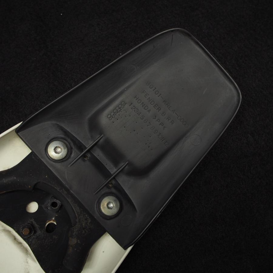 エイプ100 (型式HC07)純正リアフェンダーステー三角マーク