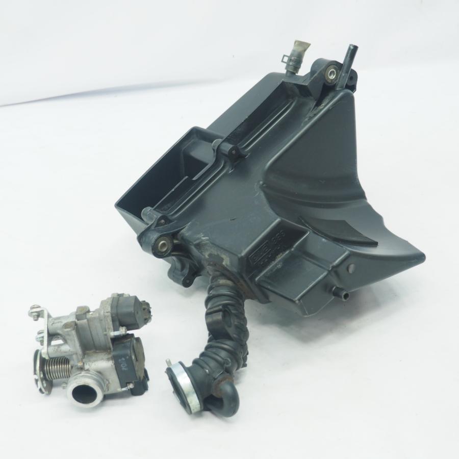 エアホン VOX.SA31J純正.スロットルボディ.エアクリーナーボックス