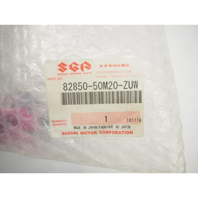 未使用スズキSUZUKIハスラー.MR31S.バックドア.ハンドル.ノブ.82850