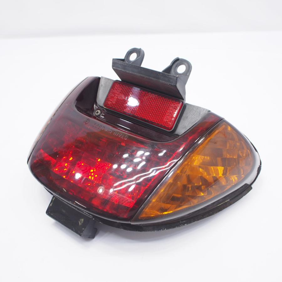 割れ無! ライブディオZX AF35 純正シートカウル右 テールランプ 割れ無! ライブディオZX AF35 純正シートカウル右 テールランプ