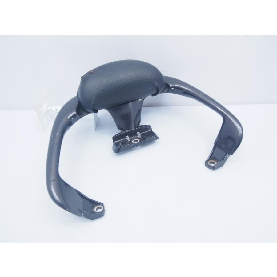 割れナシ マジェスティ125 YP125 5CA 純正タンデムバー バック 割れナシ マジェスティ125 YP125 5CA 純正タンデムバー バック