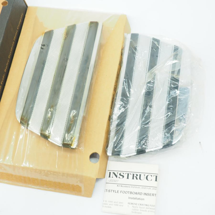 新品　ハーレー純正　パッセンジャーフットボードインサート　ソフテイル　FLT ハーレー.86-17年.FLソフテイル.純正.ビレットパッセンジャー