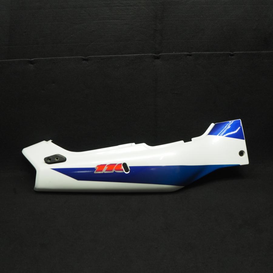 割れ無! GSX-R1100 GU75A 純正シートカウル右 テールカウル リアカウル