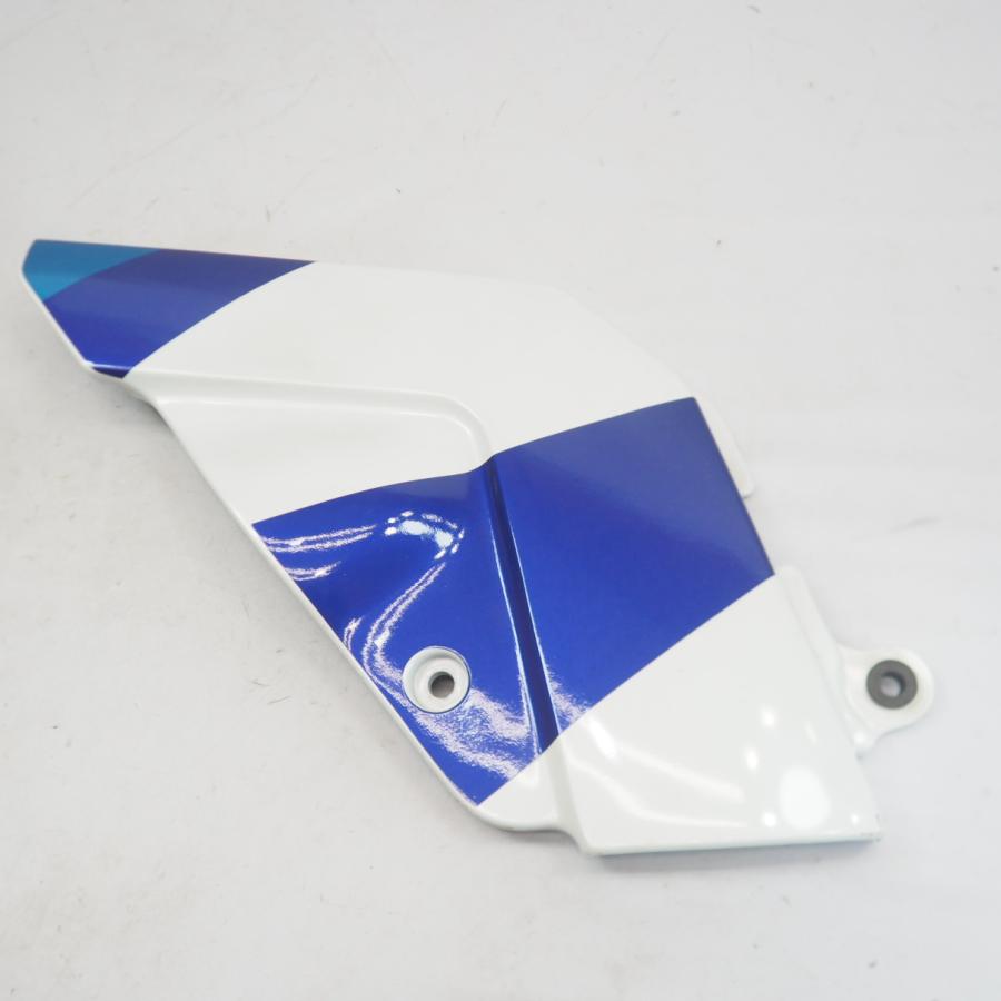 良品 GSX-R1100W 純正フレームカバー 左 サイドカバー GU75A 95年