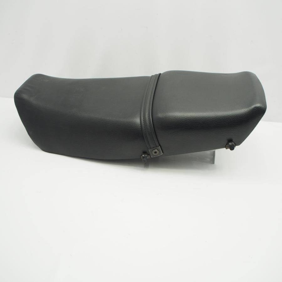 CBX シート CBX750ホライゾン RC18 84年モデル 純正シート メインシート