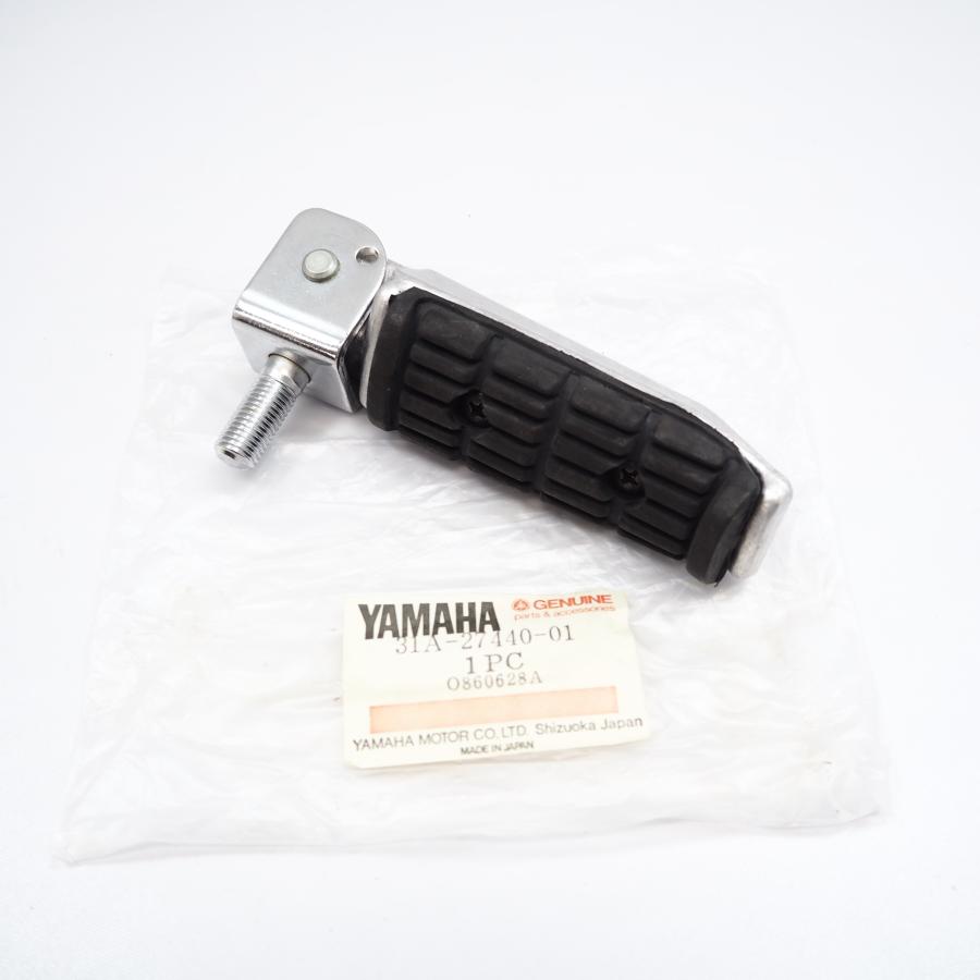 未使用 FJ1200 3XW 純正 タンデムステップ ペグ 右 ステップバー リア
