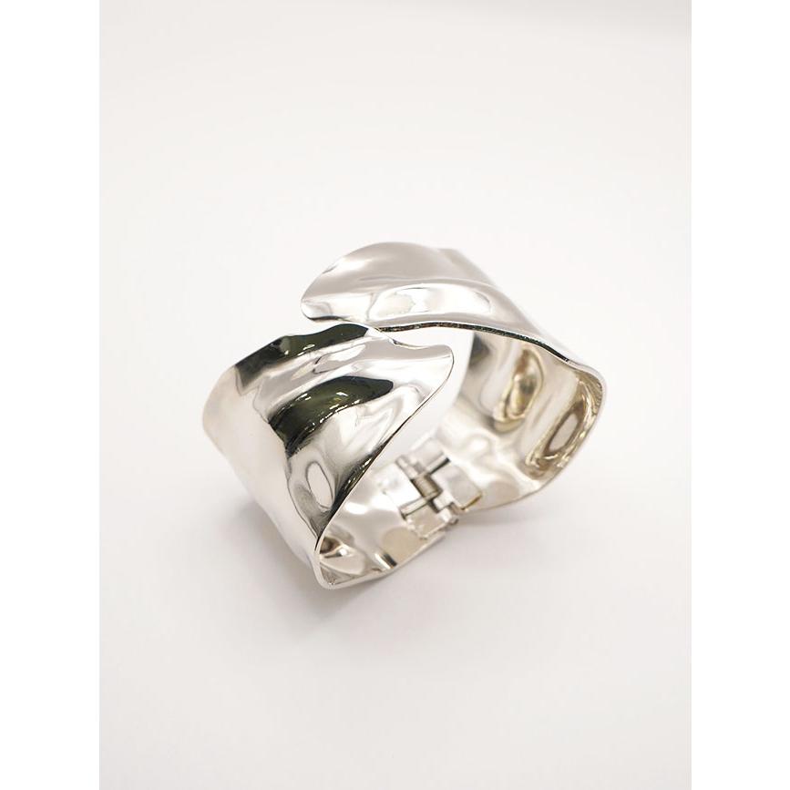 CHIGNON シニヨン　リーフワイドバングル　0054-124RT | CHIGNON | 01