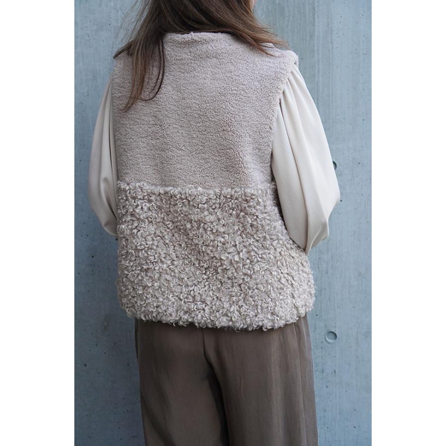 パシオーネ PASSIONE プードルボア 切替ベスト 38 GRAY(グレー) パシオーネ PASSIONE プードルボア 切替 ベスト 38 GRAY(グレー