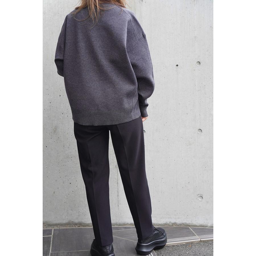 Dignite collier（ディニテコリエ） フェルトロゴニットプルオーバー