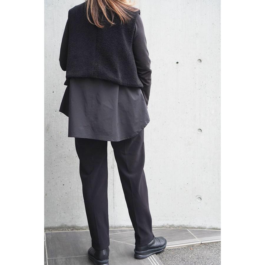 Dignite collier（ディニテコリエ） ボア切り替えジレ レディース