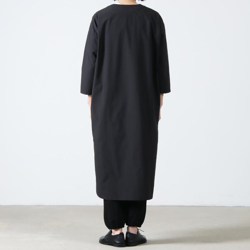 evam eva evameva (エヴァムエヴァ) cotton v neck one-piece 