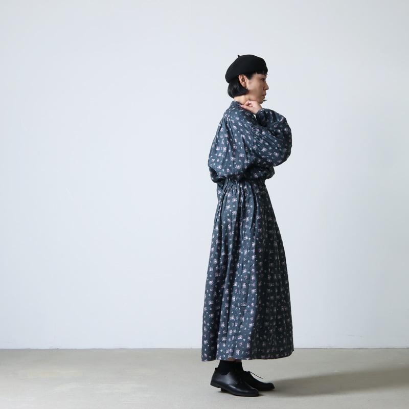 ICHI Antiquites リネンローラルパターンピンタックシャツ ICHI Antiquites (イチアンティークス) リネンフローラル