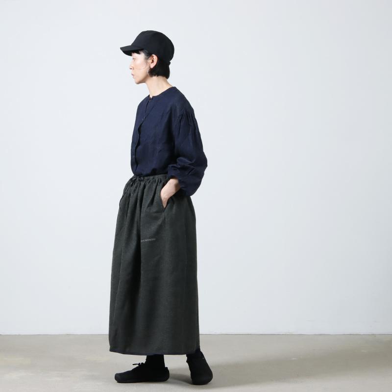 and wander (アンドワンダー) REWOOL tweed skirt / リウールツイード