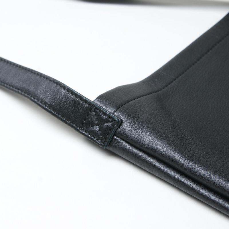 Hender Scheme (エンダースキーマ) cow shoulder big / カウショルダー ビッグ 353420004