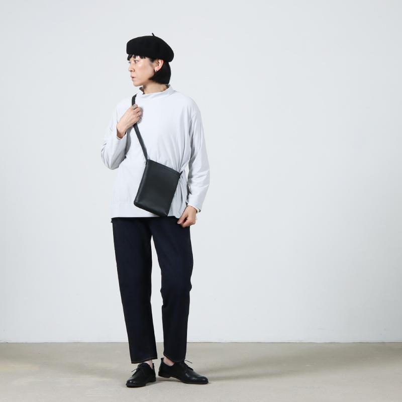 Hender Scheme カウショルダー スモールブラック
