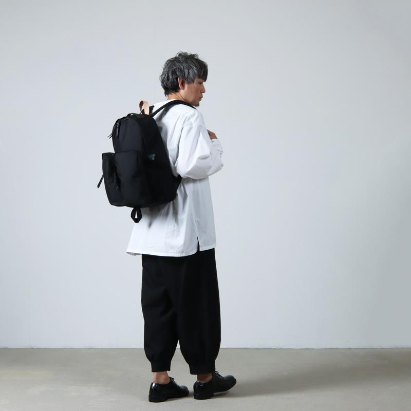 Hender Scheme (エンダースキーマ) double pocket pack / ダブル 