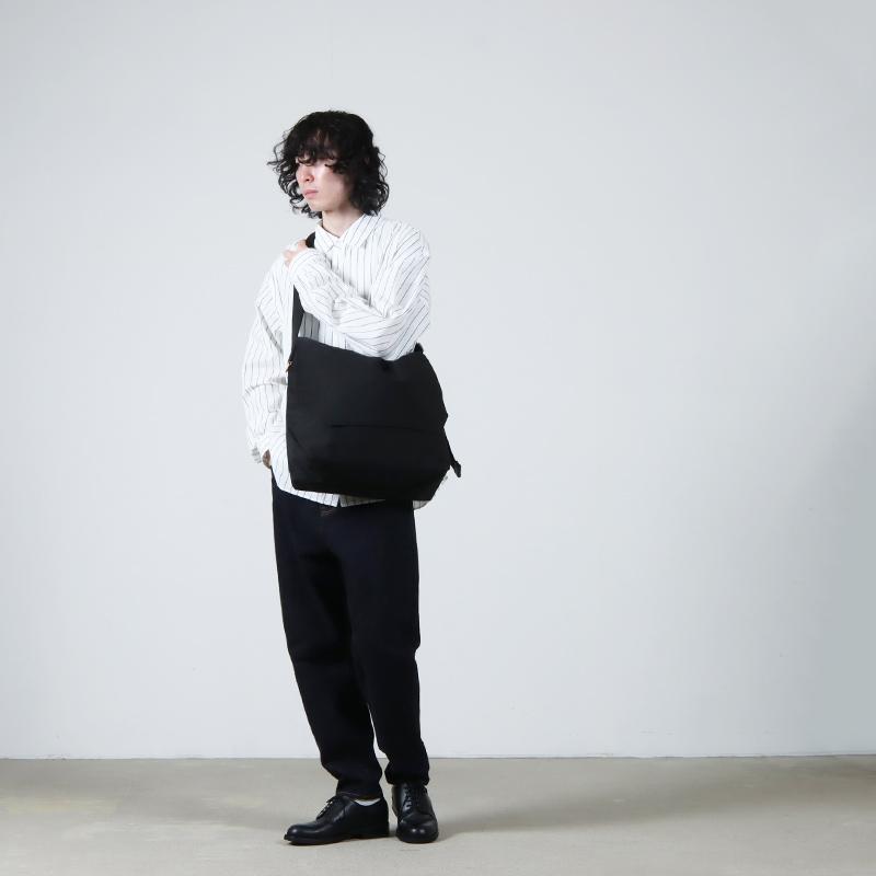 Hender Scheme (エンダースキーマ) flap shoulder big / フラップ