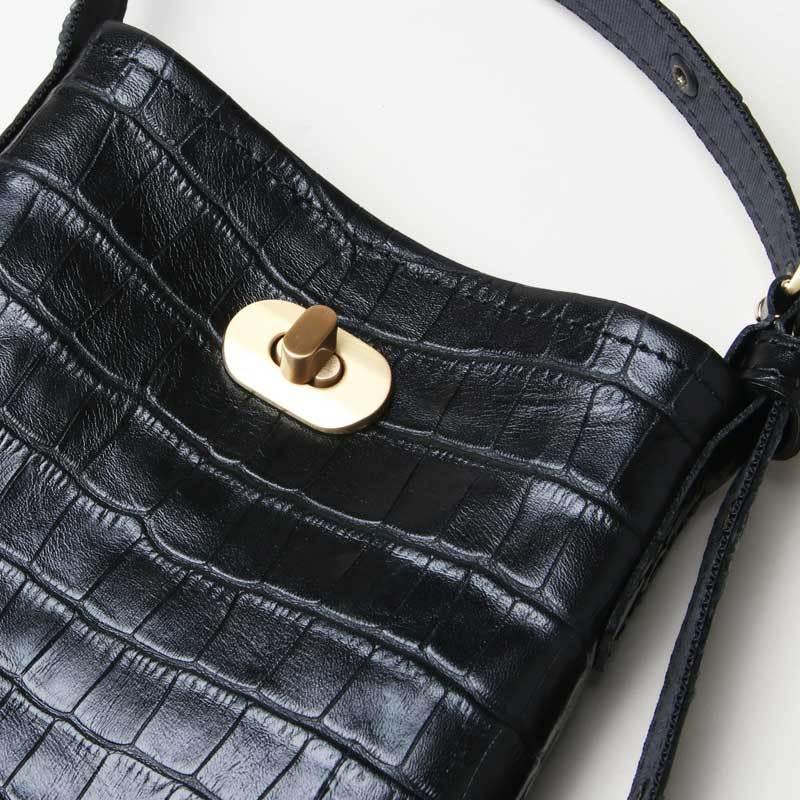 Hender Scheme (エンダースキーマ) twist buckle bag crocodile XS 