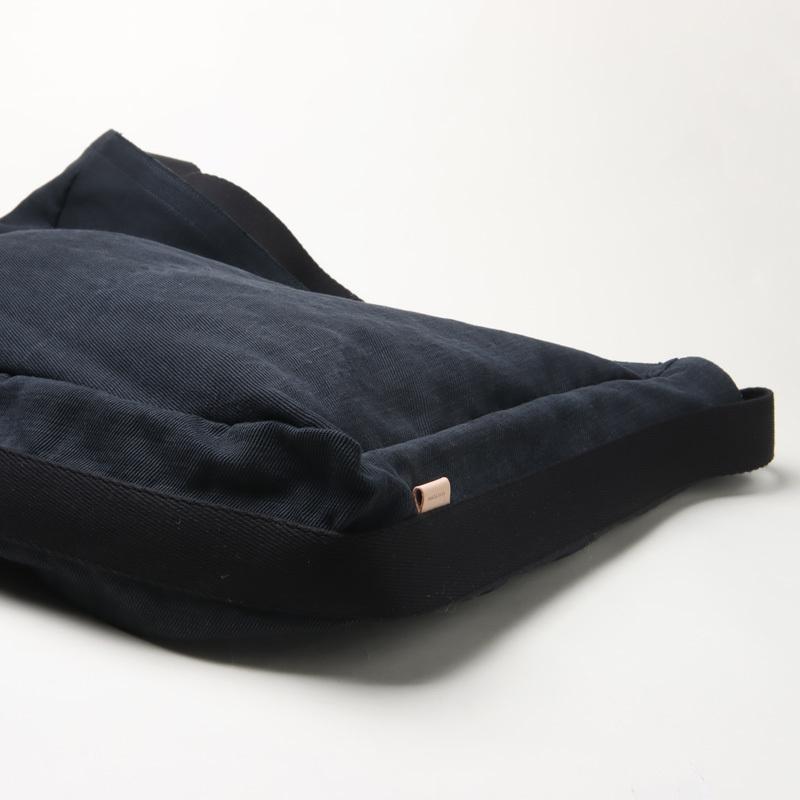 Hender Scheme (エンダースキーマ) square shoulder bag big Hender Scheme (エンダースキーマ) square shoulder bag big