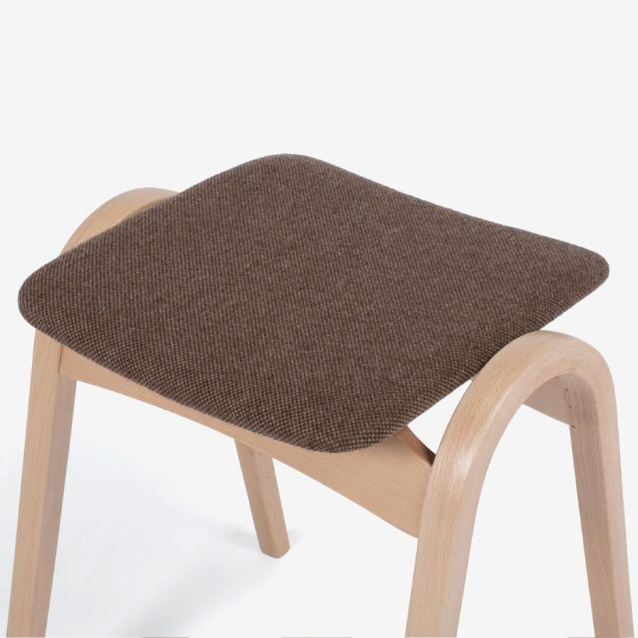 大塚家具 秋田木工 スツール No.202 ブナ材ナチュラル色 張地 布