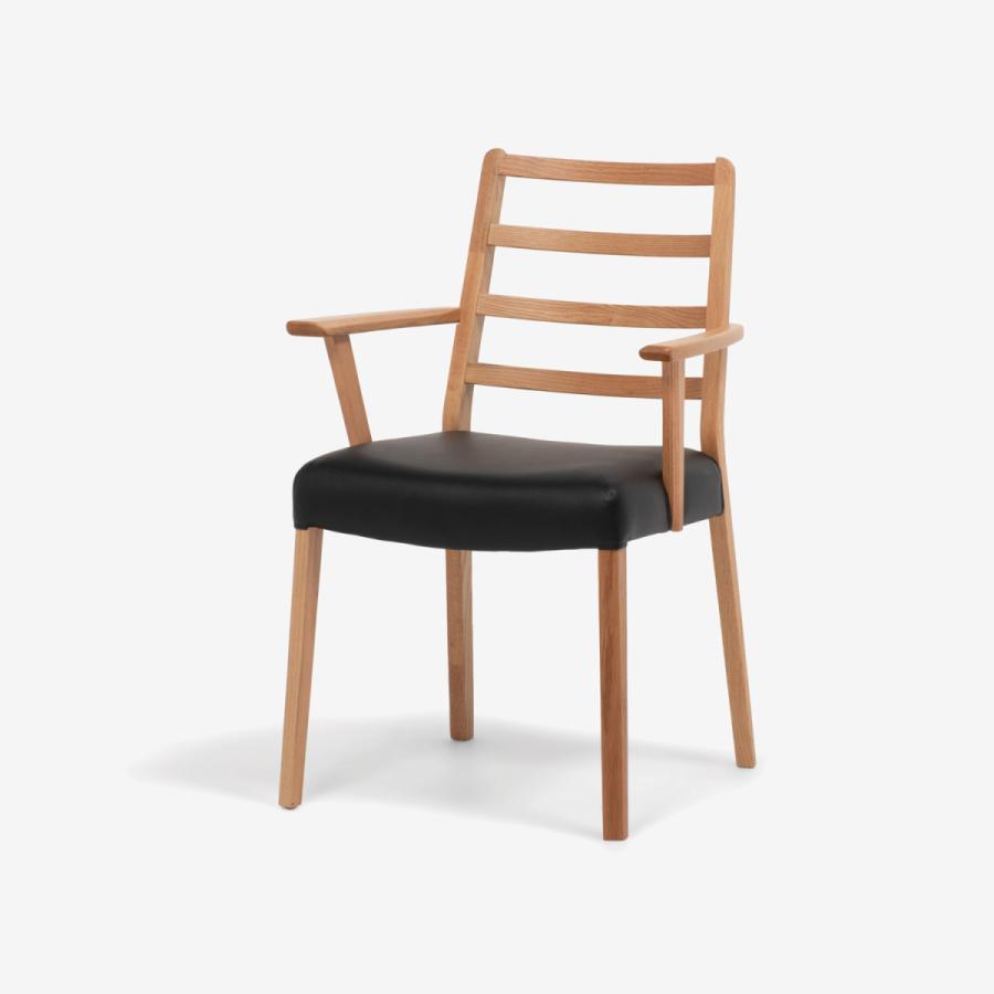 大塚家具 ダイニングチェア（肘付き）シネマ3A レッドオーク材/WO色 張 