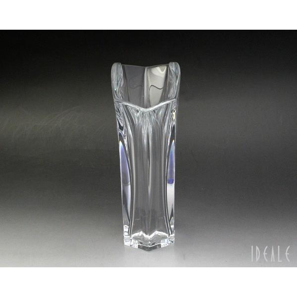 Baccarat - 新品 バカラ ベース 1792-567 ギンコ 18cm 花瓶 ギフト 結婚祝い プレゼント 贈り物_01610131 バカラ Baccarat ベース 1792-567 ギンコ 18cm 花瓶 ギフト 結婚