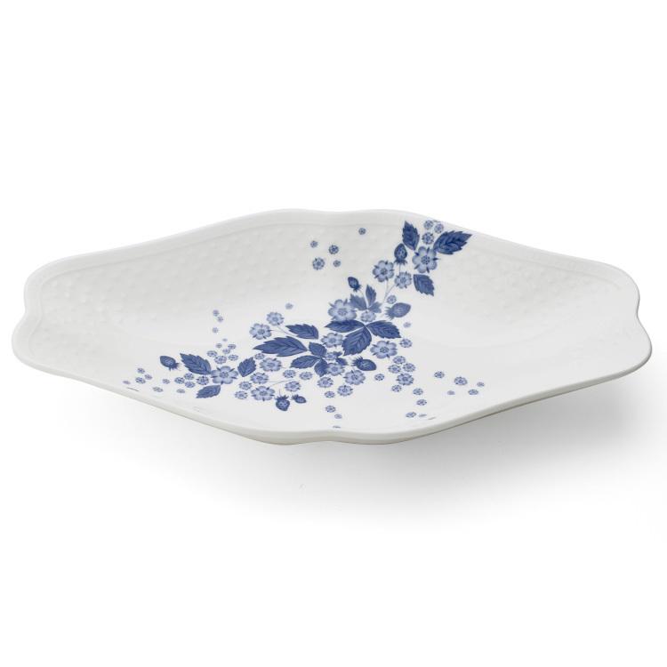 WEDGWOOD（ウェッジウッド） ストロベリー ブルーム インディゴ マルチ